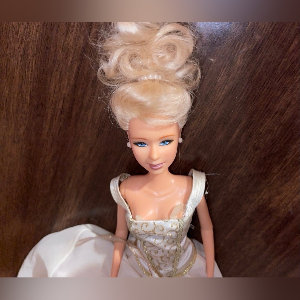 TAYLOR SWIFT LOVE STORY DOLL